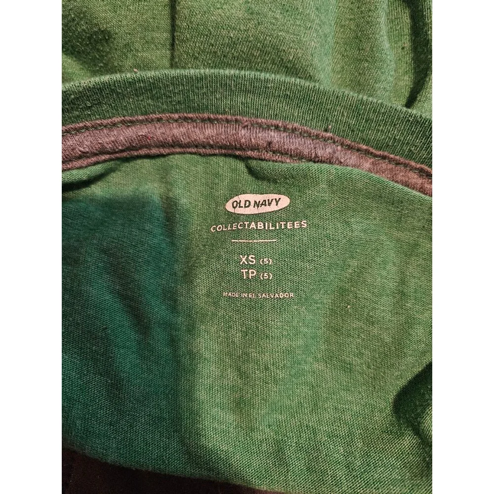 Boys Old Navy Lucky Charms T-shirt XS (5) Green Collectabilitees